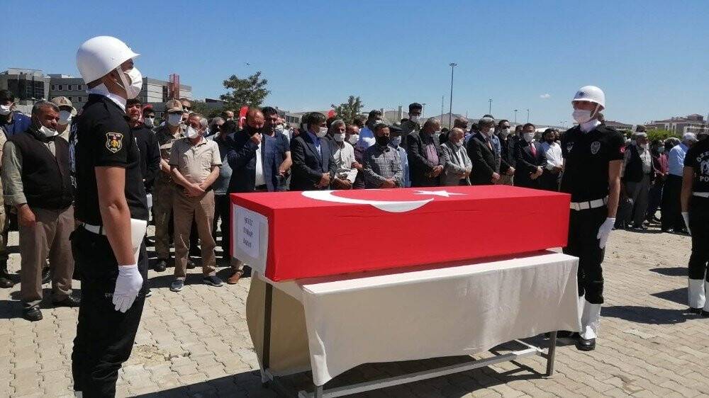 Hain saldırıda şehit düşen işçiler için tören