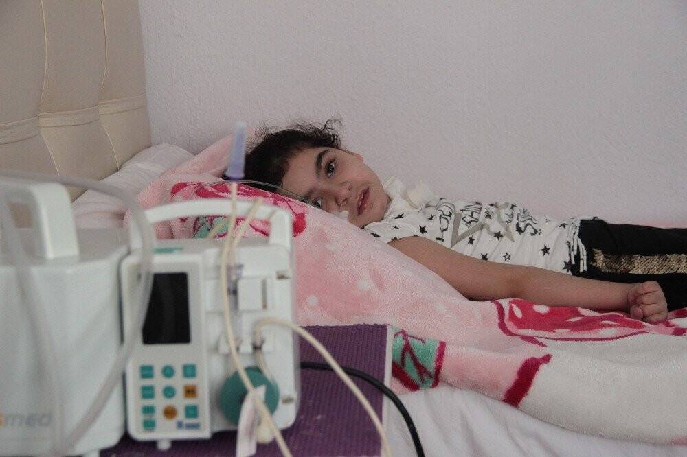 Leigh hastası İrem Naz çare arıyor