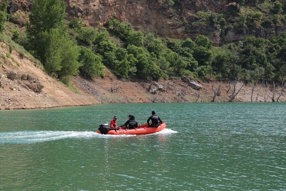 Kayıp Gülistan’ı arama çalışması sürüyor