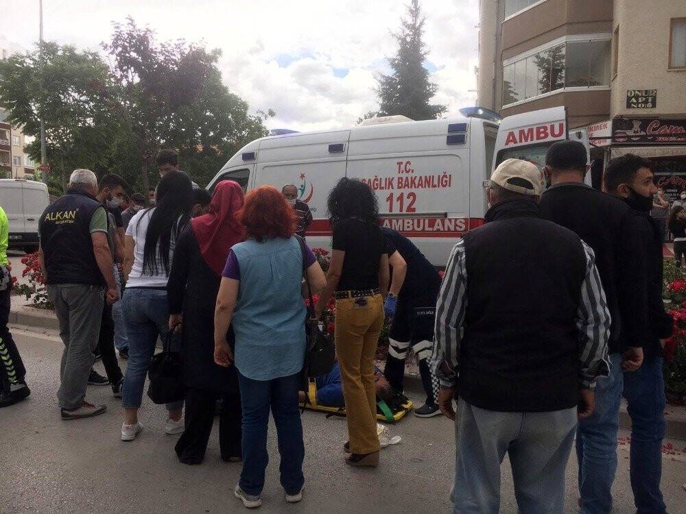 Konya’da otomobil ile elektrikli bisiklet çarpıştı: 2 yaralı