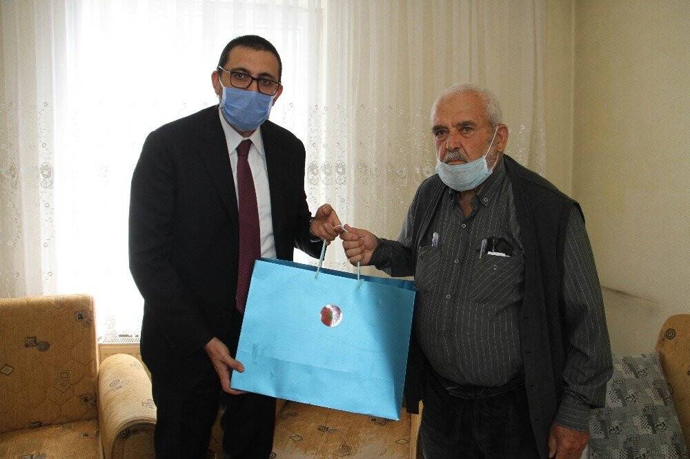Konya'daki O Dedeye Cumhurbaşkanı Erdoğan’dan Hediye