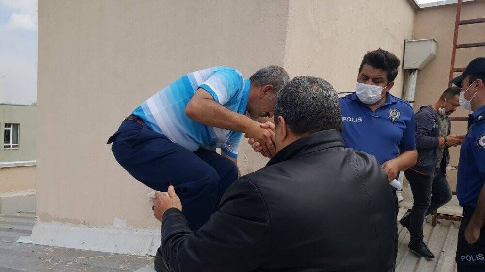 İntiharı Milletvekili engelledi