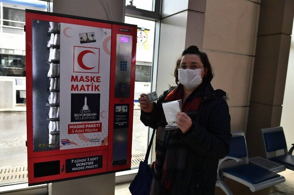 Maskematiklerden İzmirliye 6 milyon maske