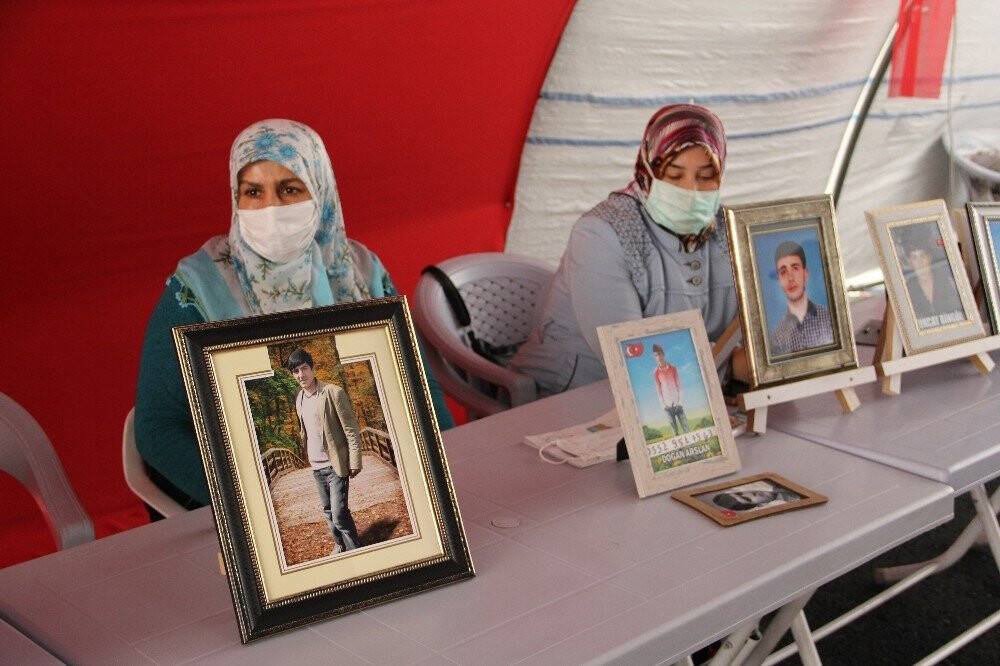 HDP önündeki ailelerin evlat nöbeti 289’uncu gününde