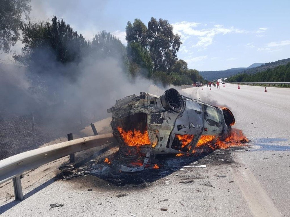 Çeşme otoyolundaki kazada ölü sayısı 3’e çıktı