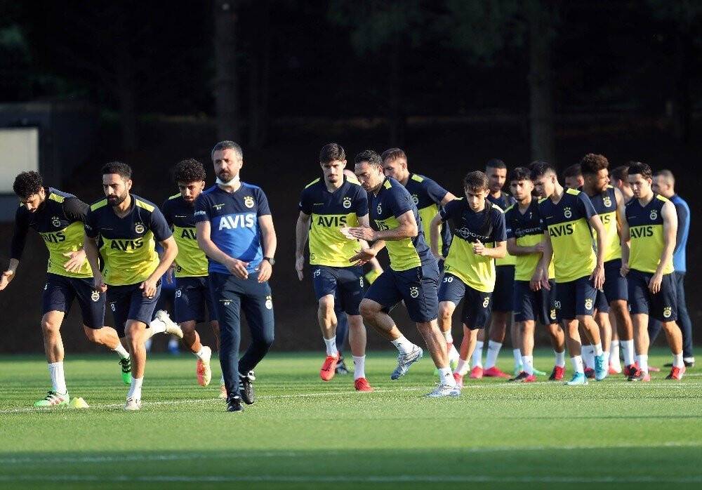 Fenerbahçe’de Kasımpaşa hazırlıkları sürüyor