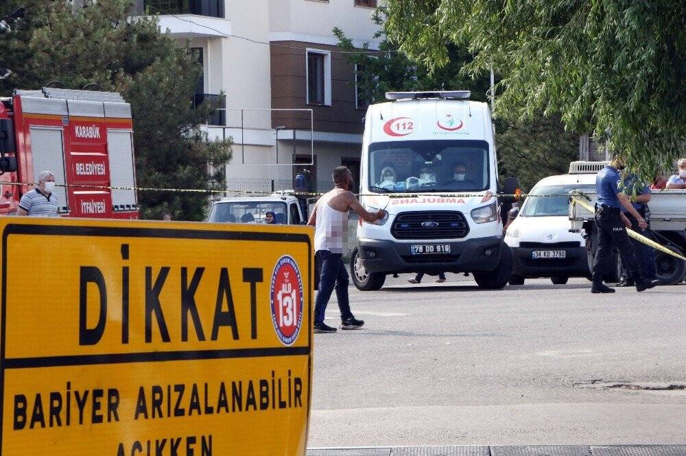 Ceza yedi, polislere saldırdı