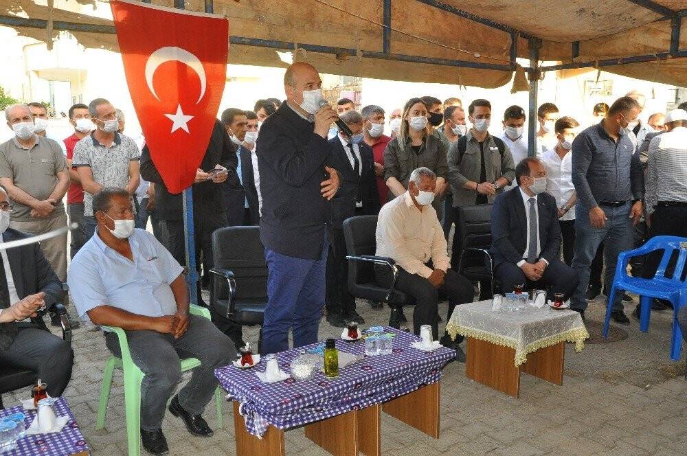 İçişleri Bakanı Soylu’dan şehit işçilerin ailelerine taziye ziyareti
