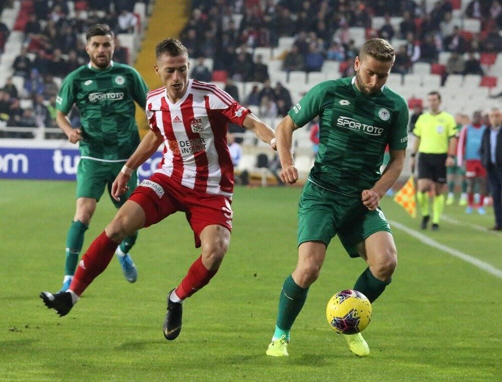 Sivasspor ile Konyaspor 22. randevuda