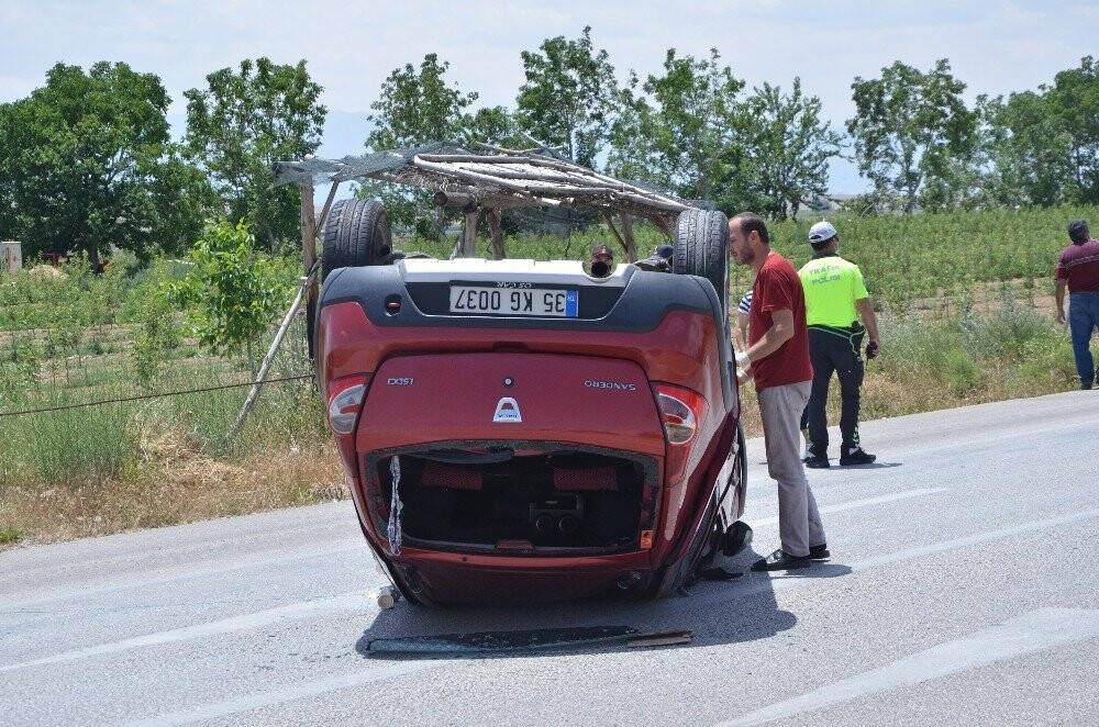 Kontrolden çıkan otomobil takla attı: 2 yaralı