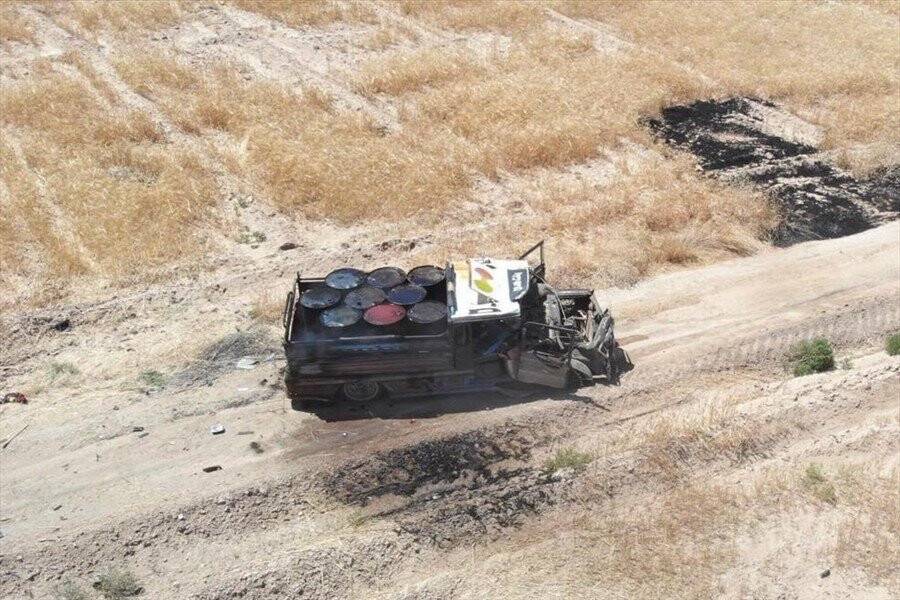Barış Pınarı bölgesinde bombalı araç vurularak durduruldu