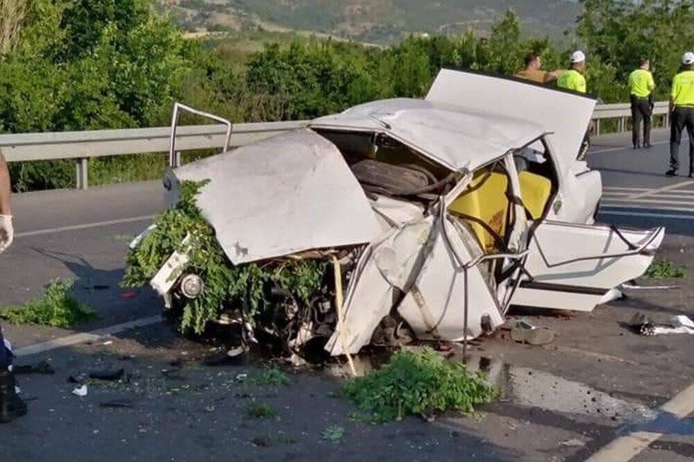 Konya’da feci kaza: 3 ölü, 2 yaralı