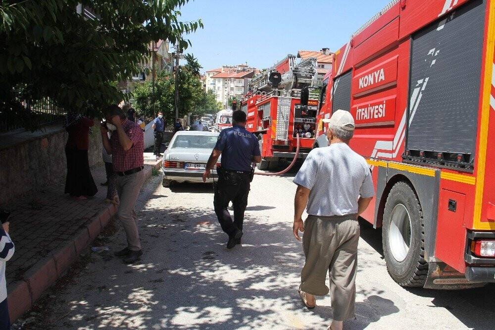 Konya’da evde çıkan yangın paniğe neden oldu