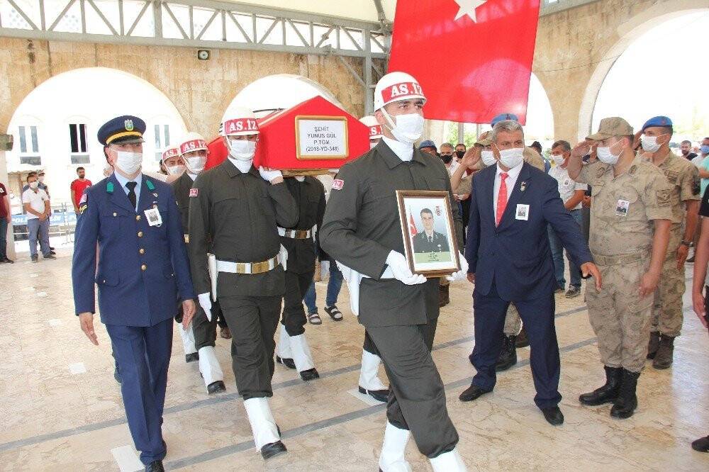 Pençe-Kaplan Operasyonunun şehidi toprağa verildi