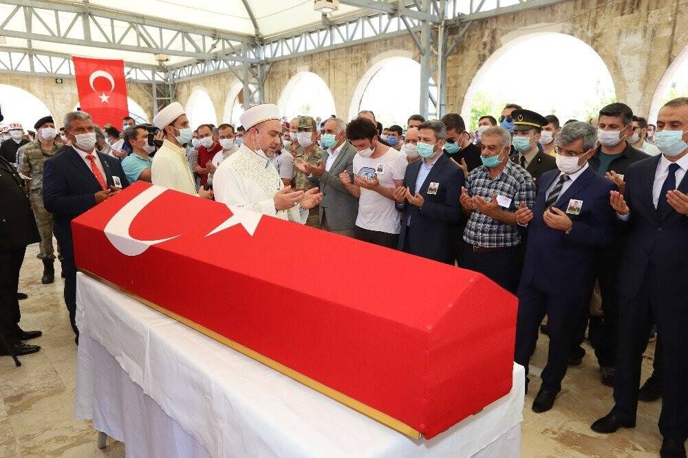 Pençe-Kaplan Operasyonunun şehidi toprağa verildi