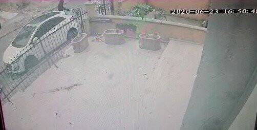 Sokak ortasında avukata silahlı saldırı kamerada