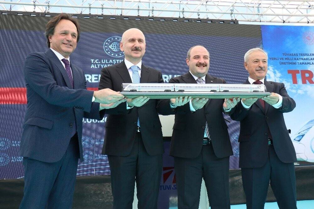 Milli elektrikli trenin fabrika testleri başlatıldı