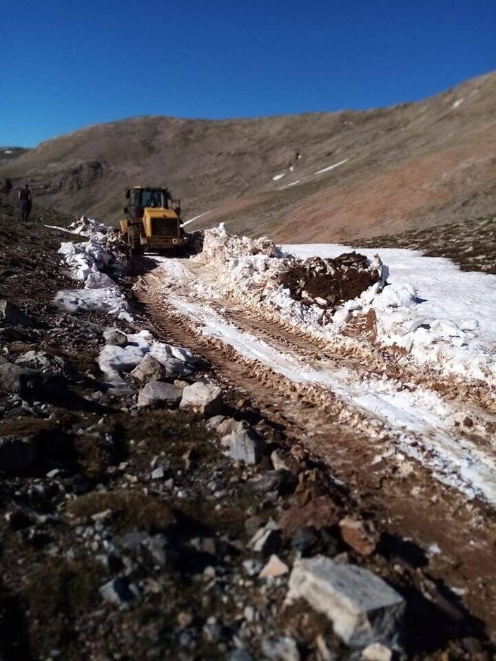 Yörükler için 3 bin rakımda yol açıldı