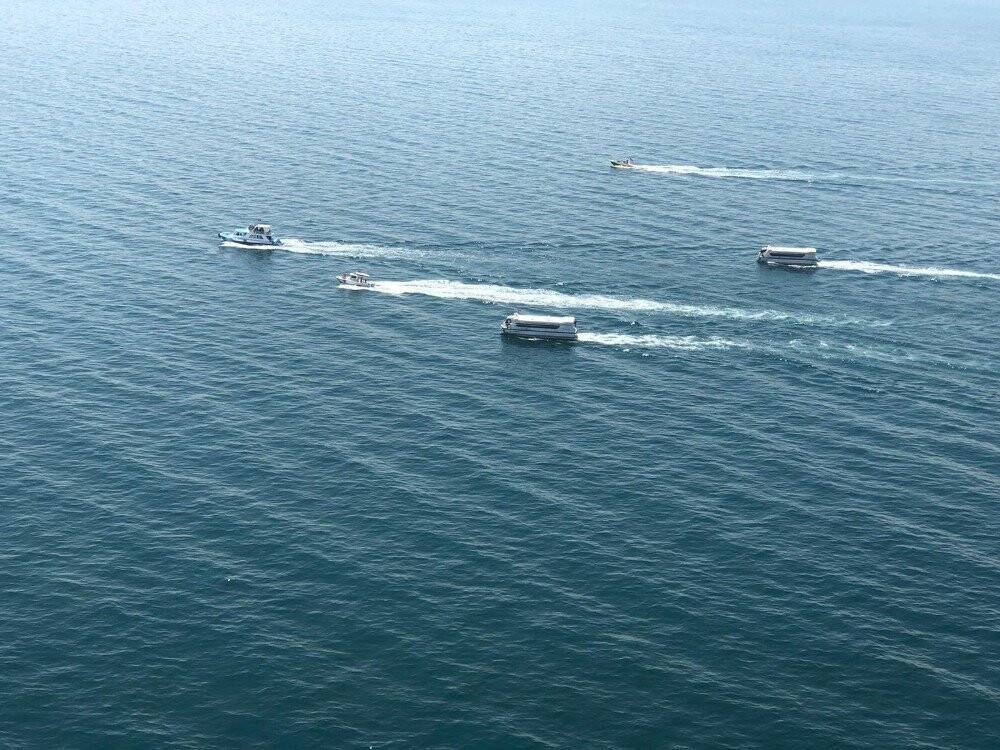 Göçmenleri taşıyan batık tekneyi arama çalışmaları devam ediyor