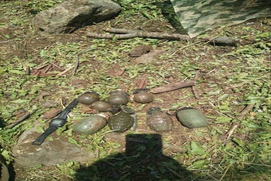 Milli Savunma Bakanlığı:'PKK’lı teröristlere ait çok sayıda silah ve mühimmat ele geçirildi'