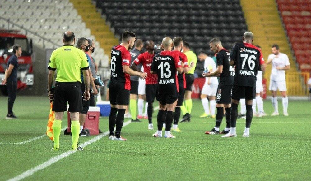 Süper Lig: Gaziantep FK: 0 - Konyaspor: 1 (İlk yarı)