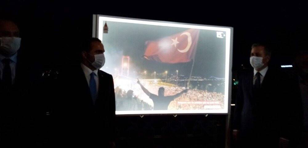 15 Temmuz sergisi Galata Köprüsü'nde açıldı
