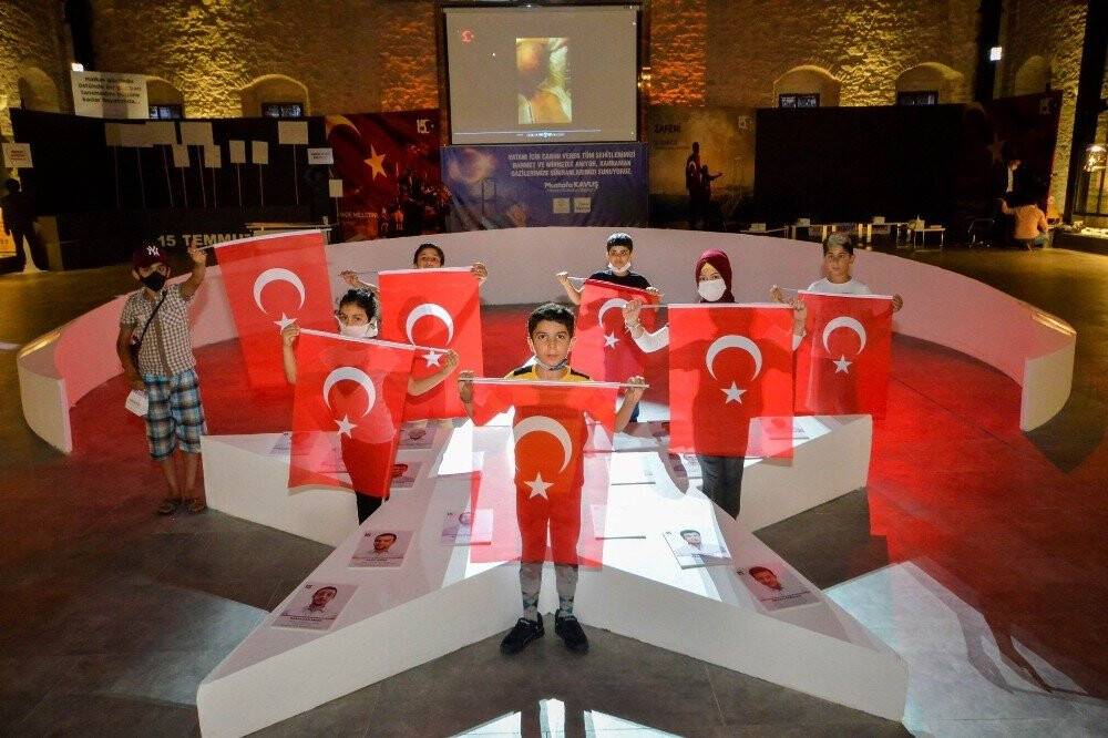 Meram Belediyesi Tantavi Kültür ve Sanat Merkezinde 15 Temmuz Sergisi