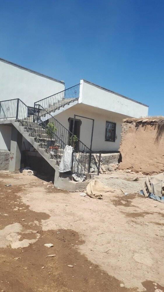 Çöken evde 2 çocuğunu kaybetmişti, yenisi yapıldı