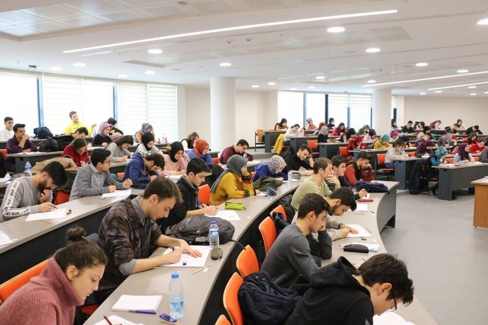 Konya Gıda ve Tarım Üniversitesi Türkiye'nin ilk 3 üniversitesi arasında yer aldı