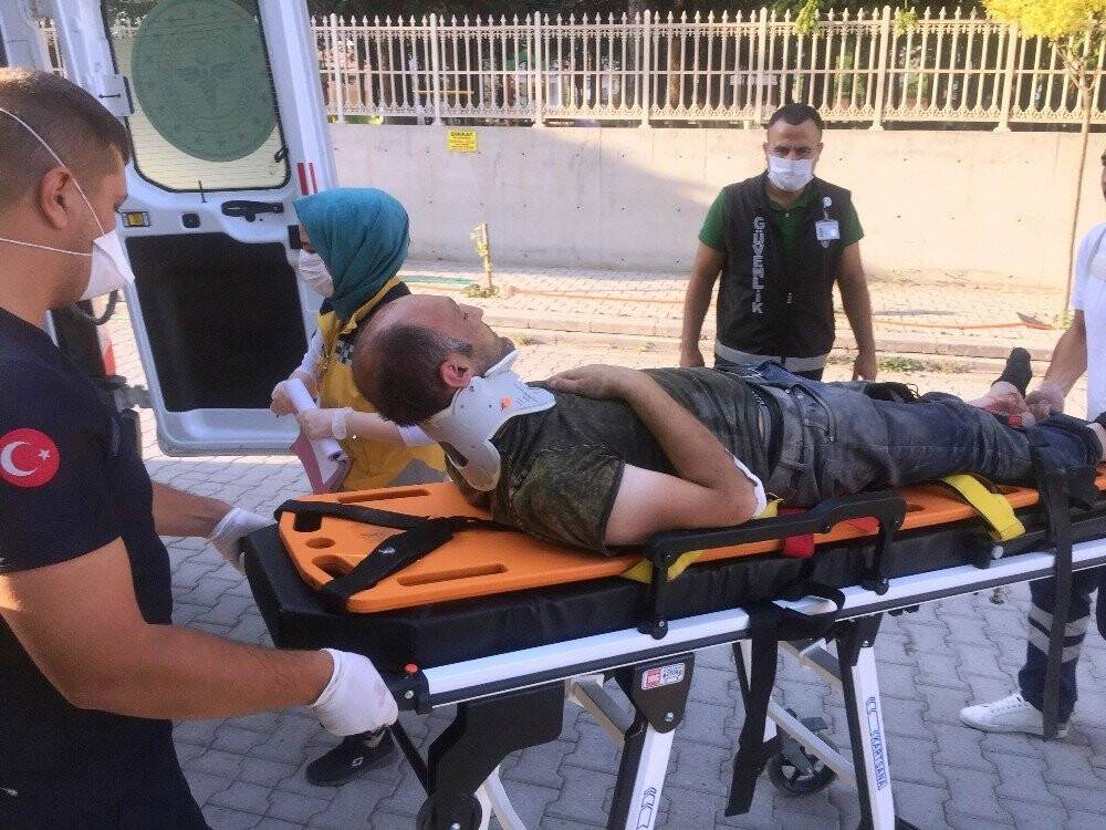 Konya'da sürücü park ettiği aracın önündeki taşı kaldırınca bacağı ezildi