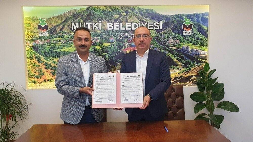 Meram ile Mutki kardeş belediye oldu