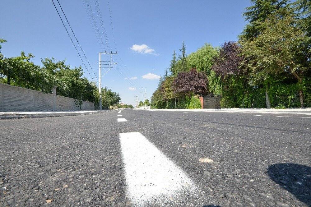 Konya Meram'da yenilenen yolun genişliği artırıldı