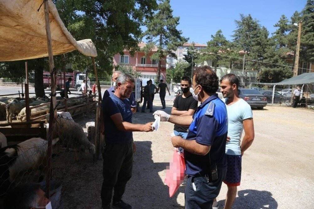 Ereğli'de hayvan pazarında denetim yapıldı