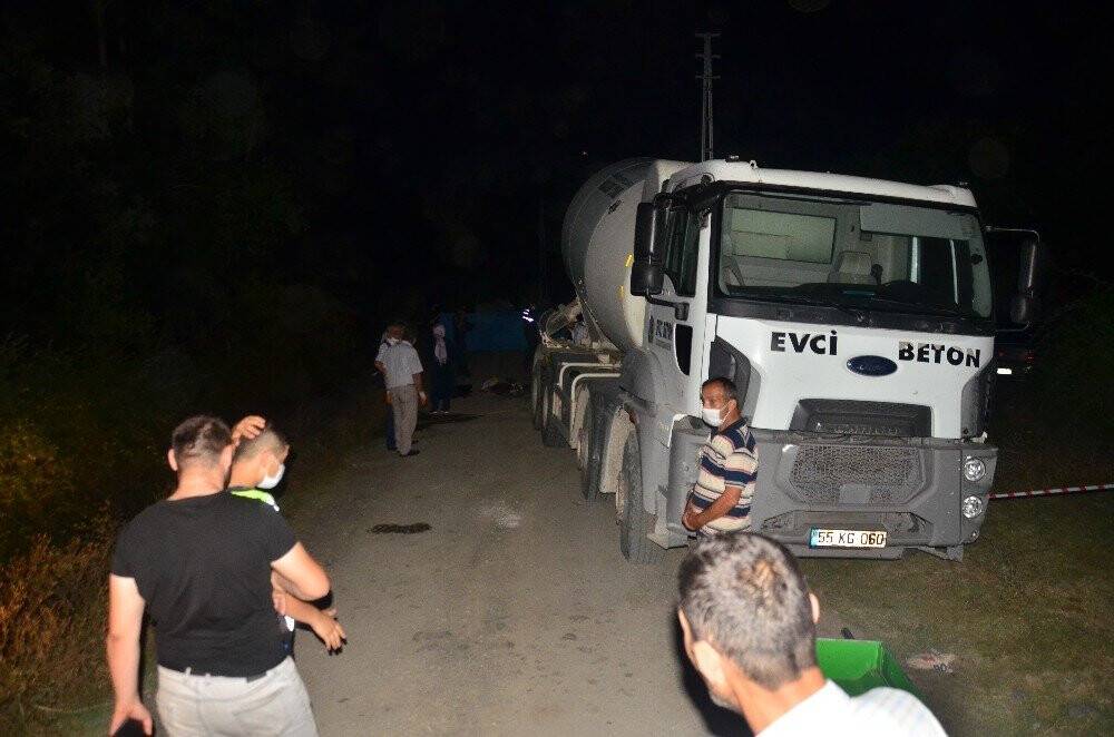 Beton mikserinin altında can verdi