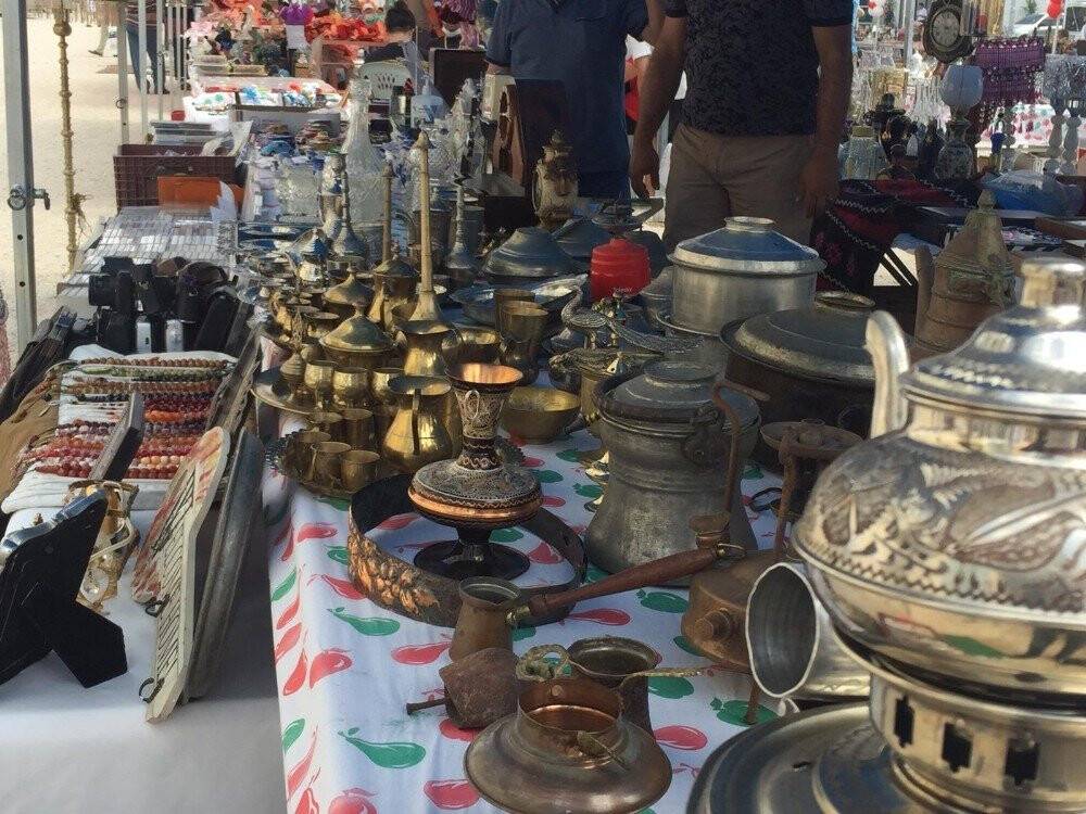 Bu pazara gelenler zamanda yolculuğa çıkıyor