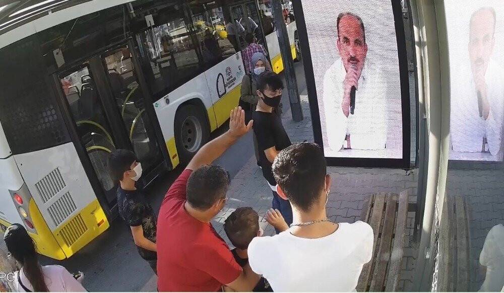 Türkiye’de bir ilk! Balkan Altay canlı kamera sistemi ile Konyalılara korona uyarısı yaptı