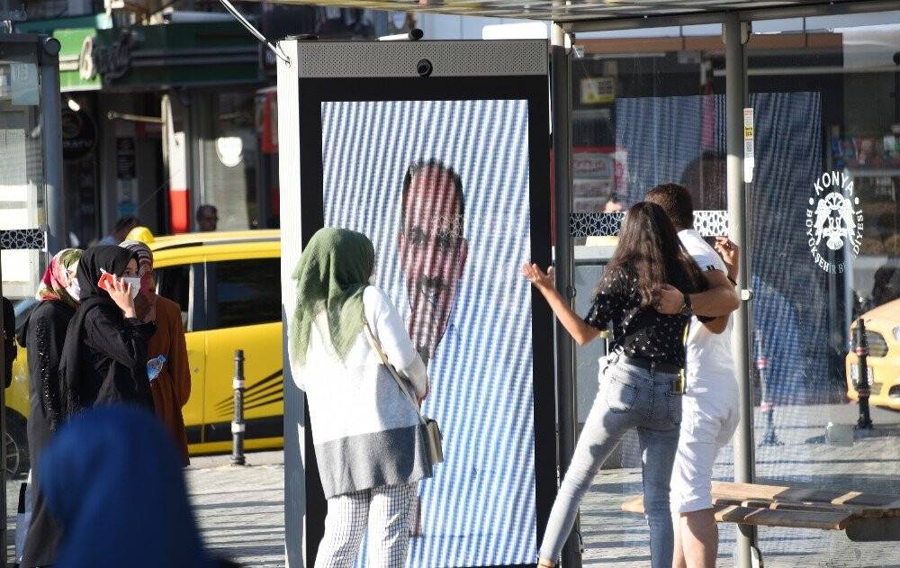 Türkiye’de bir ilk! Balkan Altay canlı kamera sistemi ile Konyalılara korona uyarısı yaptı