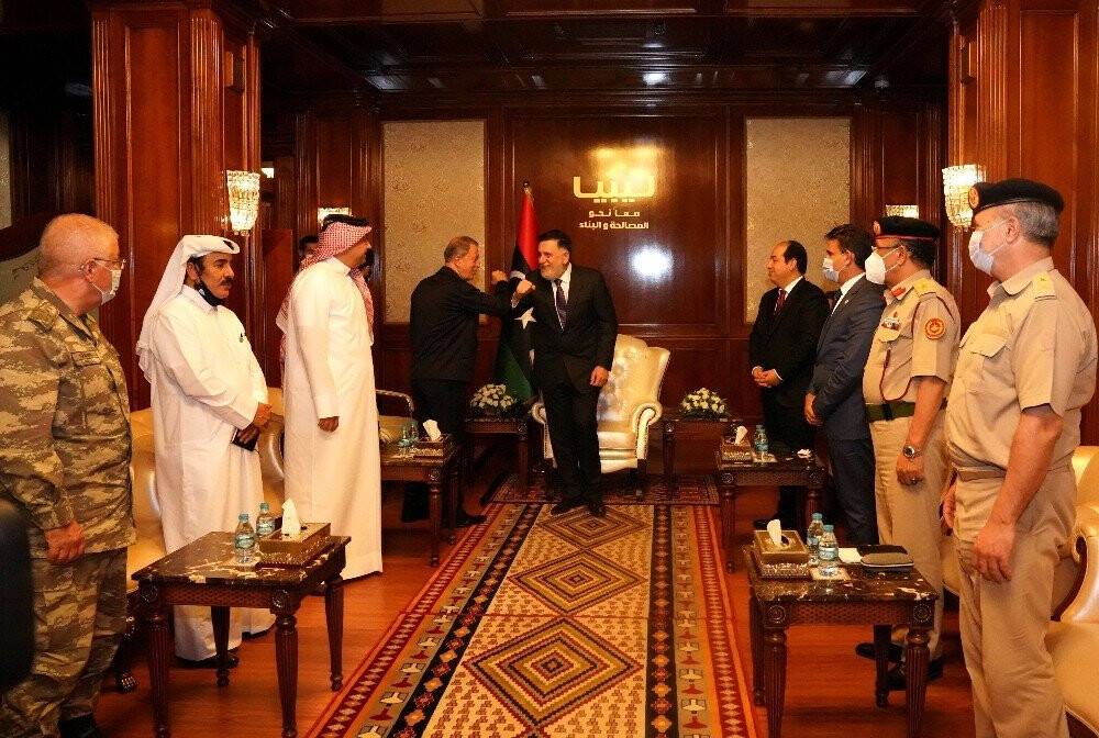 Bakan Akar’dan Libya Başbakanı Serrac ve Katar Savunma Bakanı Atiyye ile toplantı