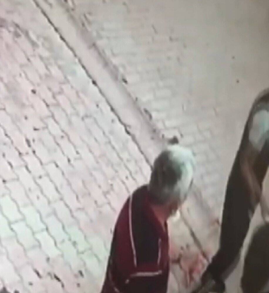 Konya'da film senaryosunu aratmayan dolandırıcılık! Yerde Cüzdan bulma bahanesi..