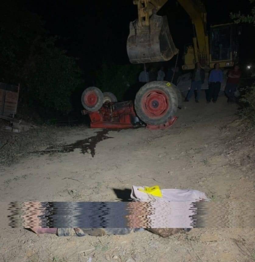 Traktörün altında kalan şahıs feci şekilde can verdi