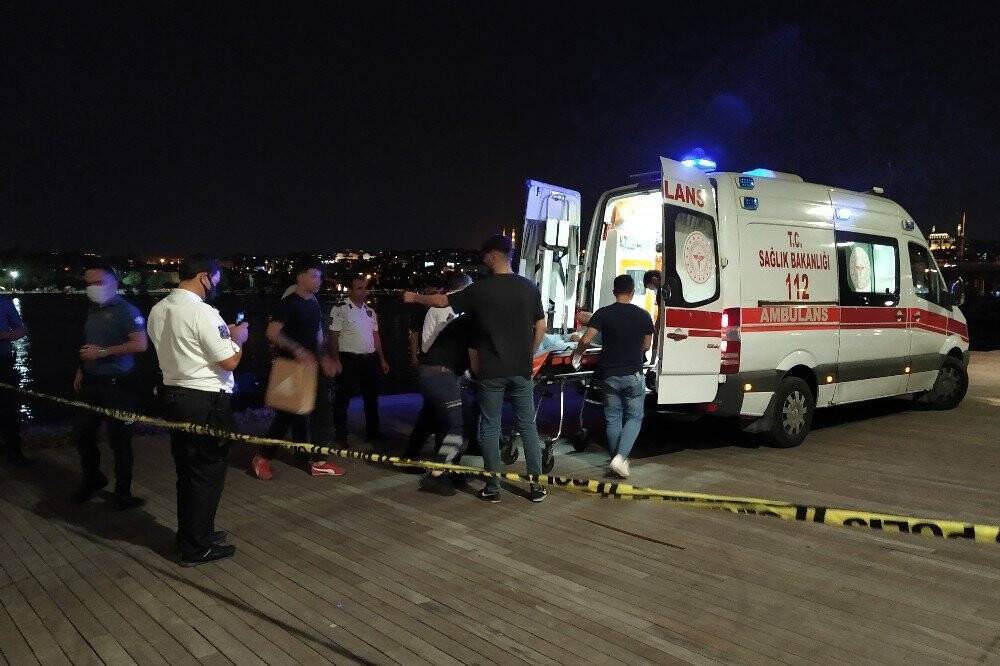 Karaköy sahilinde silahlı kavga: 1 yaralı