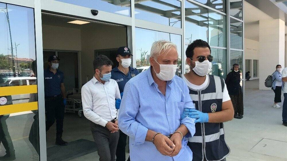 'Valiyim' diyerek 1 milyon lira dolandıran çete çökertildi