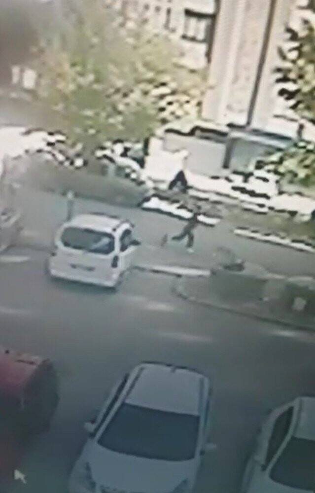 Konya'da yaşlı kadının cüzdanını çalan şüpheli tutuklandı