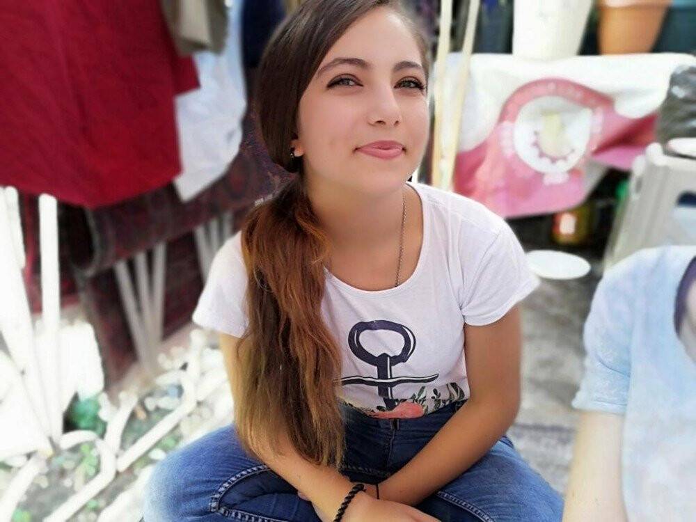 Hasta çocuğu için işini bıraktı yardım bekliyor