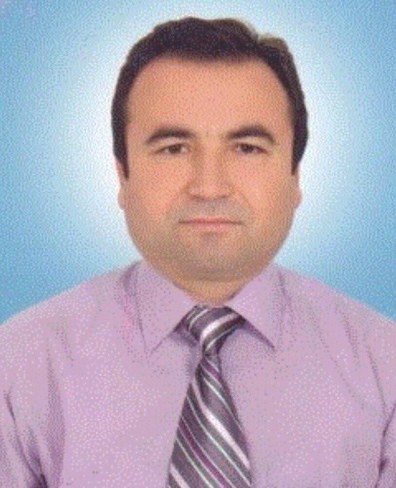 Konya'da öğretim görevlisi çalıştığı kütüphanenin girişinde ölü bulundu