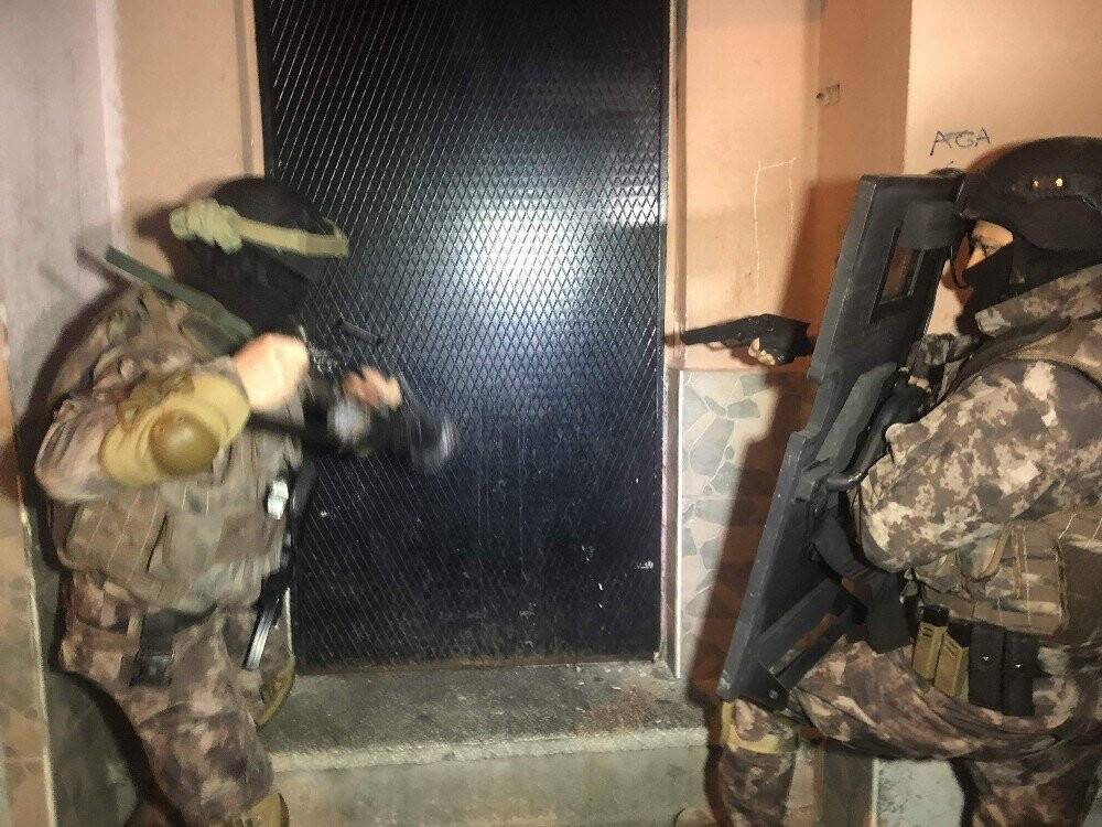 DEAŞ operasyonunda 5 gözaltı