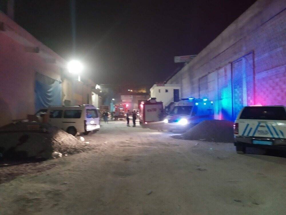 Demir doğrama atölyesinde oksijen tüpü patladı