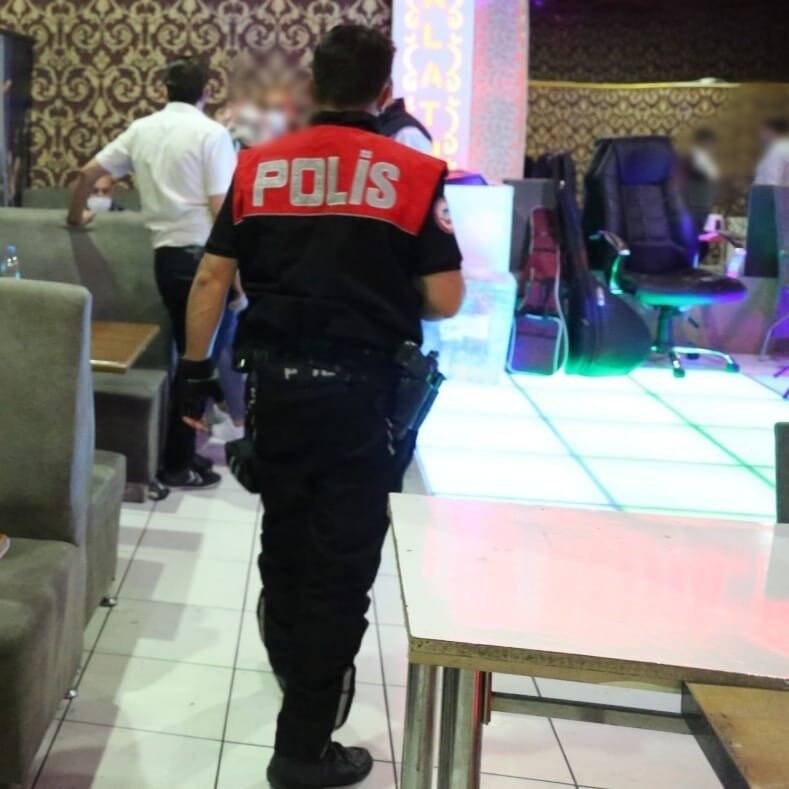 Konya polisinin denetimleri devam ediyor