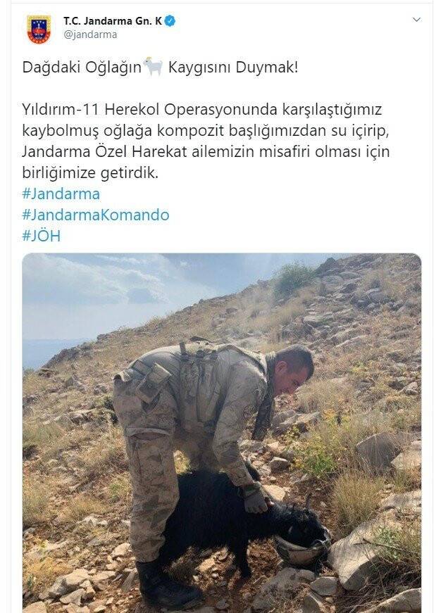 Mehmetçikten duygulandıran davranış