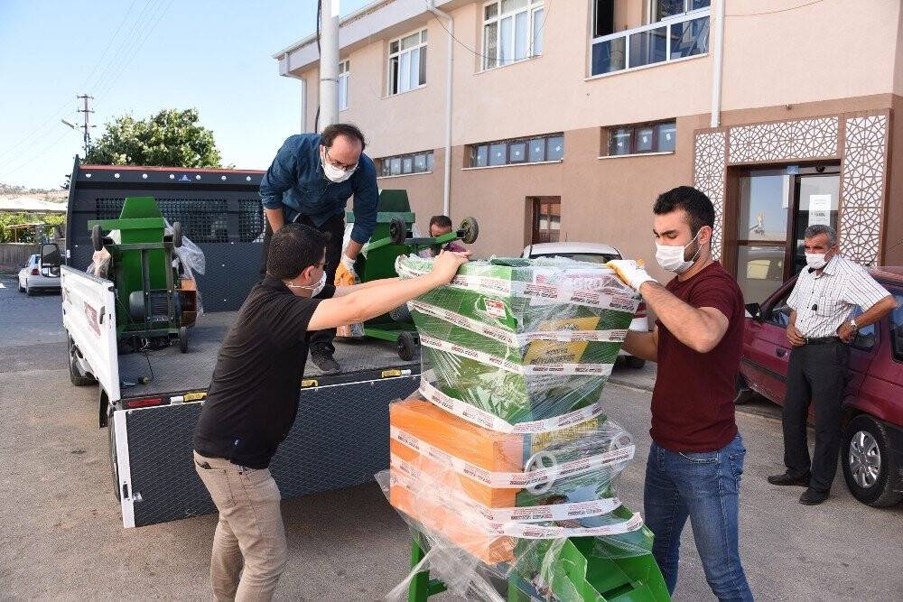 Konya Büyükşehir’den üzüm üreticisine destek